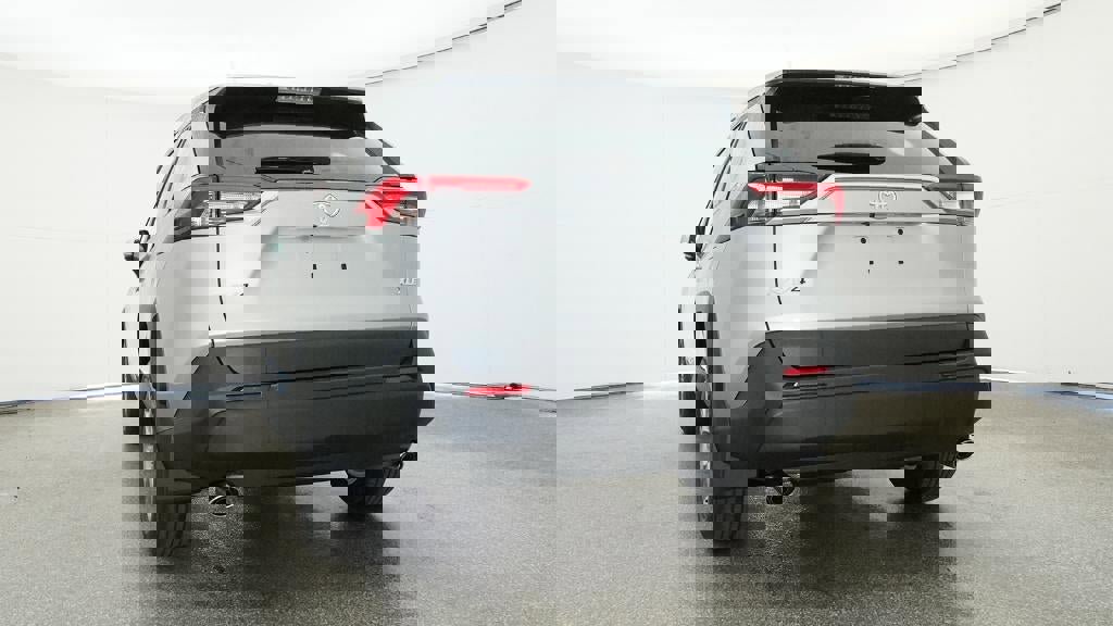 New 2025 Toyota RAV4 XLE image 22