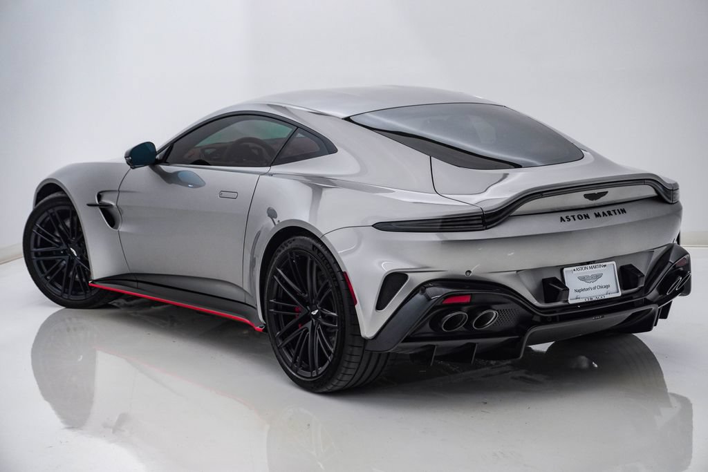 Used 2025 Aston Martin V8 Vantage Coupe RWD image 10