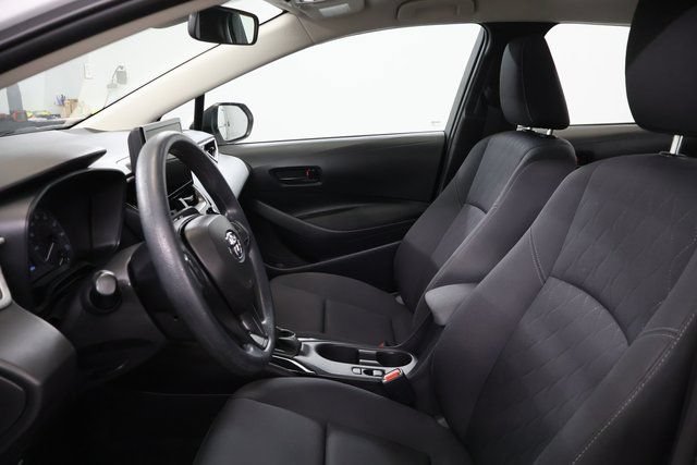 Certified 2025 Toyota Corolla LE w/ LE Premium Package FWD image 13