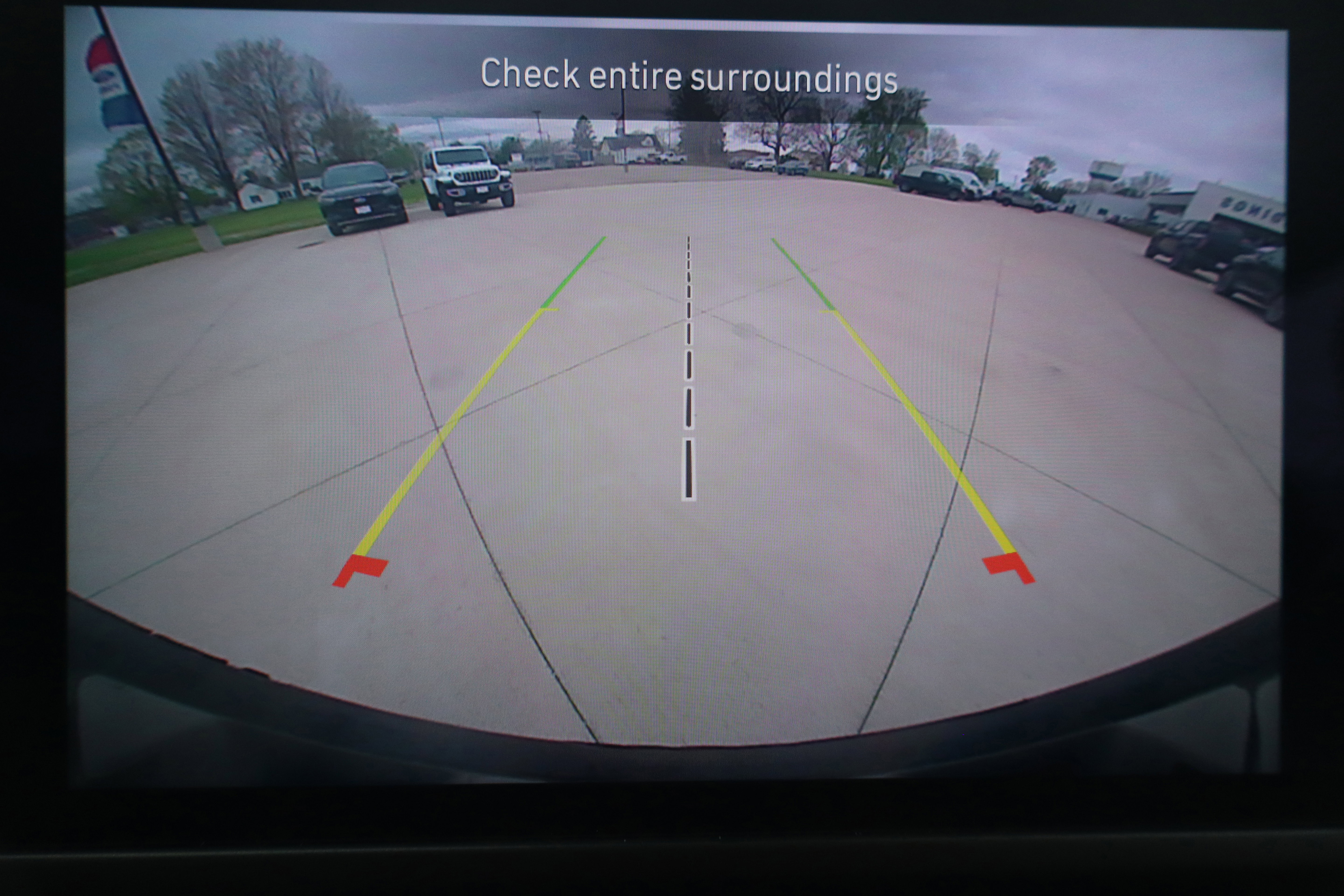Used 2025 Jeep Wrangler Sahara image 21