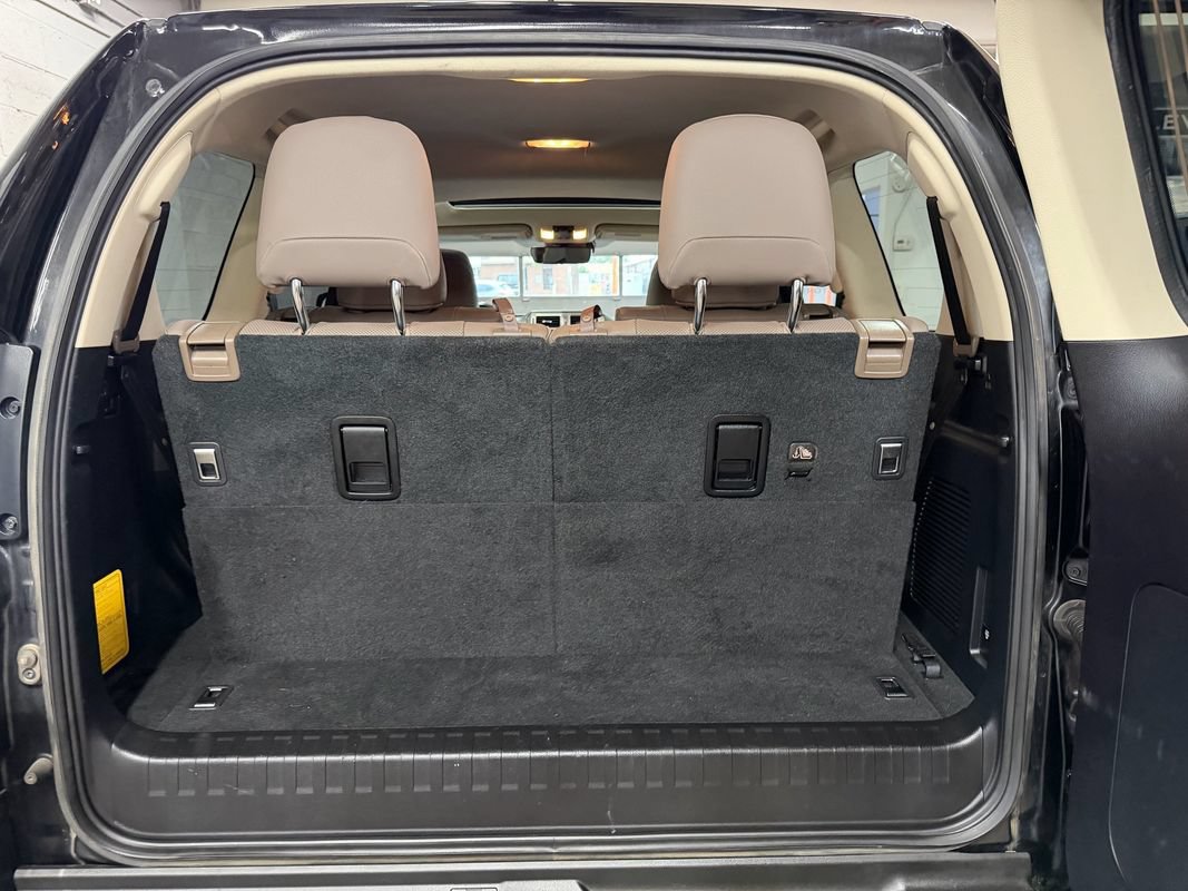 Used 2020 Lexus GX 460 Premium AWD/4WD image 26