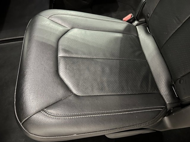 Used 2022 Chrysler Pacifica Touring-L image 18