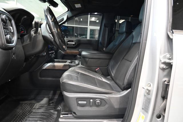 Used 2022 Chevrolet Silverado 2500 High Country w/ Technology Package AWD/4WD image 12