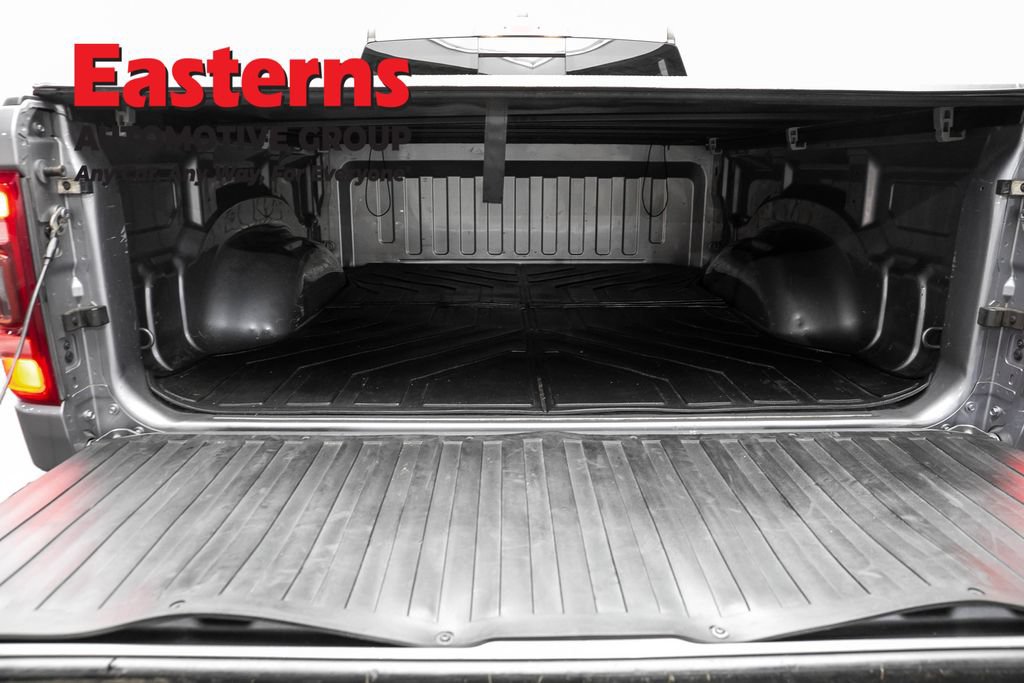Used 2019 RAM 1500 Laramie AWD/4WD image 9