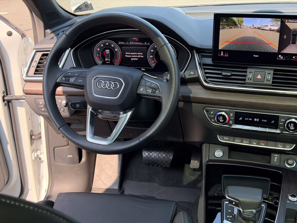 Used 2023 Audi Q5 2.0T Prestige AWD/4WD image 23