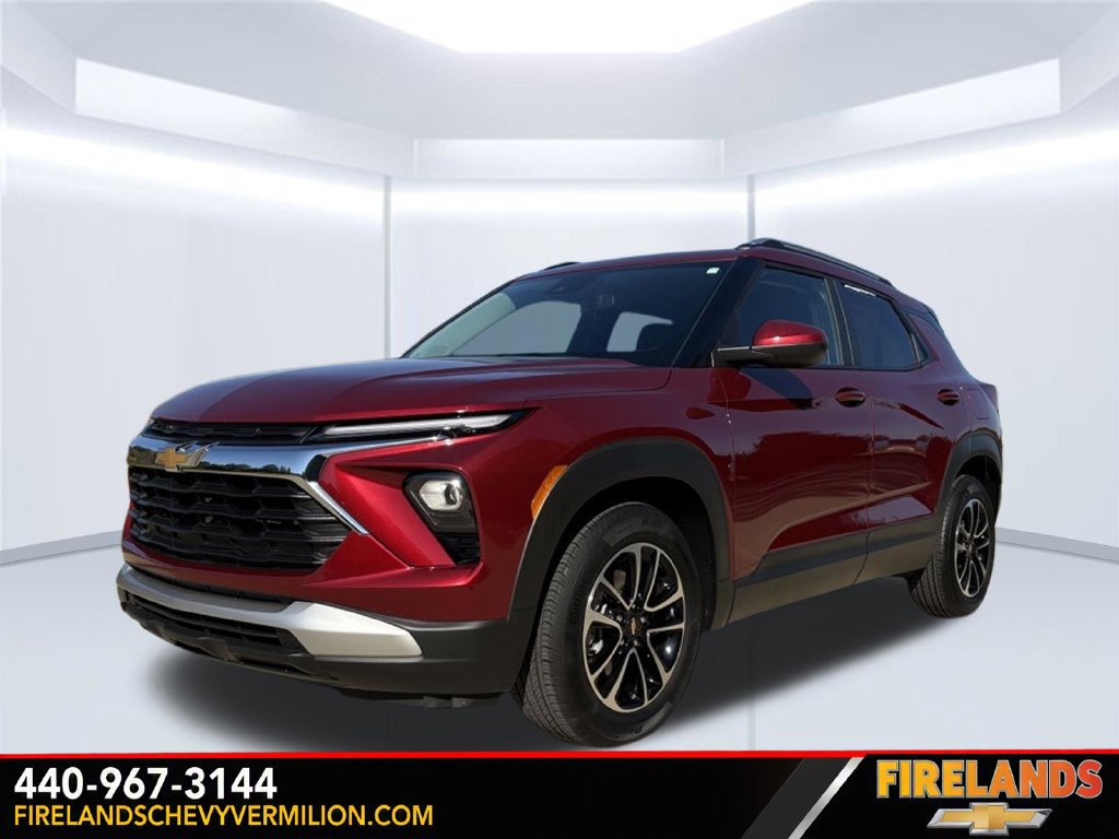 Used 2024 Chevrolet TrailBlazer LT w/ LT Cold Weather Package FWD image 1