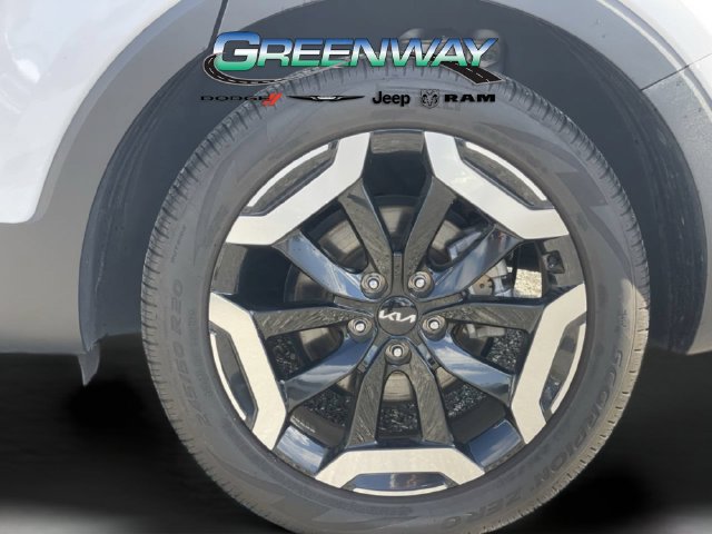 Used 2024 Kia Telluride EX w/ EX Captain's Chair Package FWD image 35