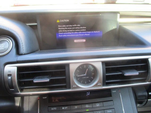 Used 2015 Lexus IS 250 image 10