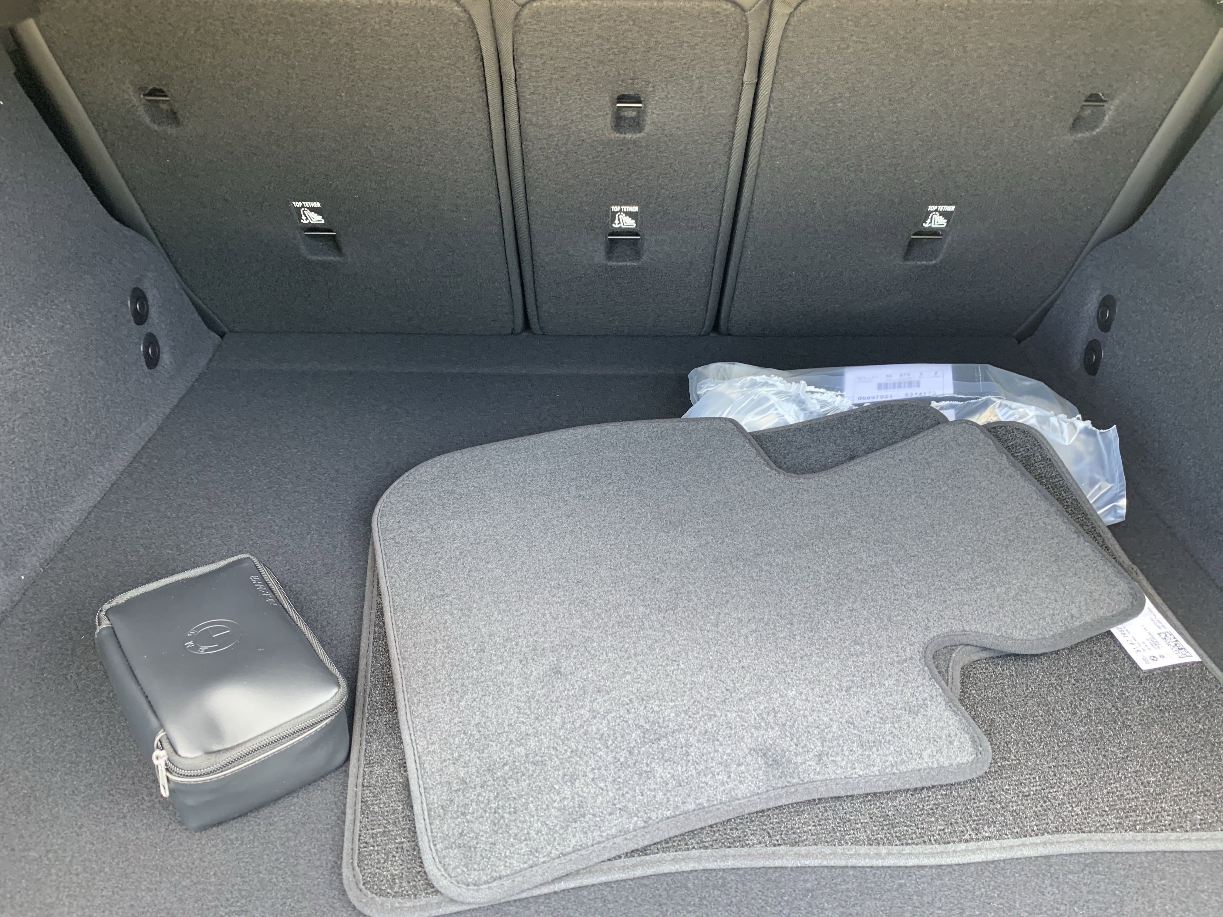 Used 2025 BMW X1 xDrive28i w/ Technology Package image 35