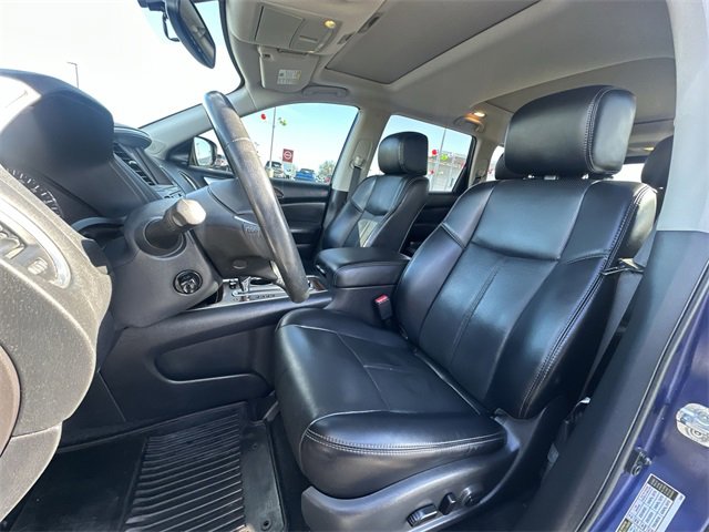 Certified 2017 Nissan Pathfinder Platinum w/ Family Entertainment Package image 13