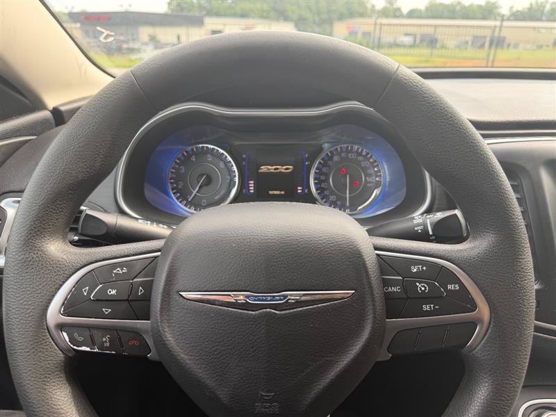 Used 2017 Chrysler 200 Limited w/ Driver Assist Package FWD image 18