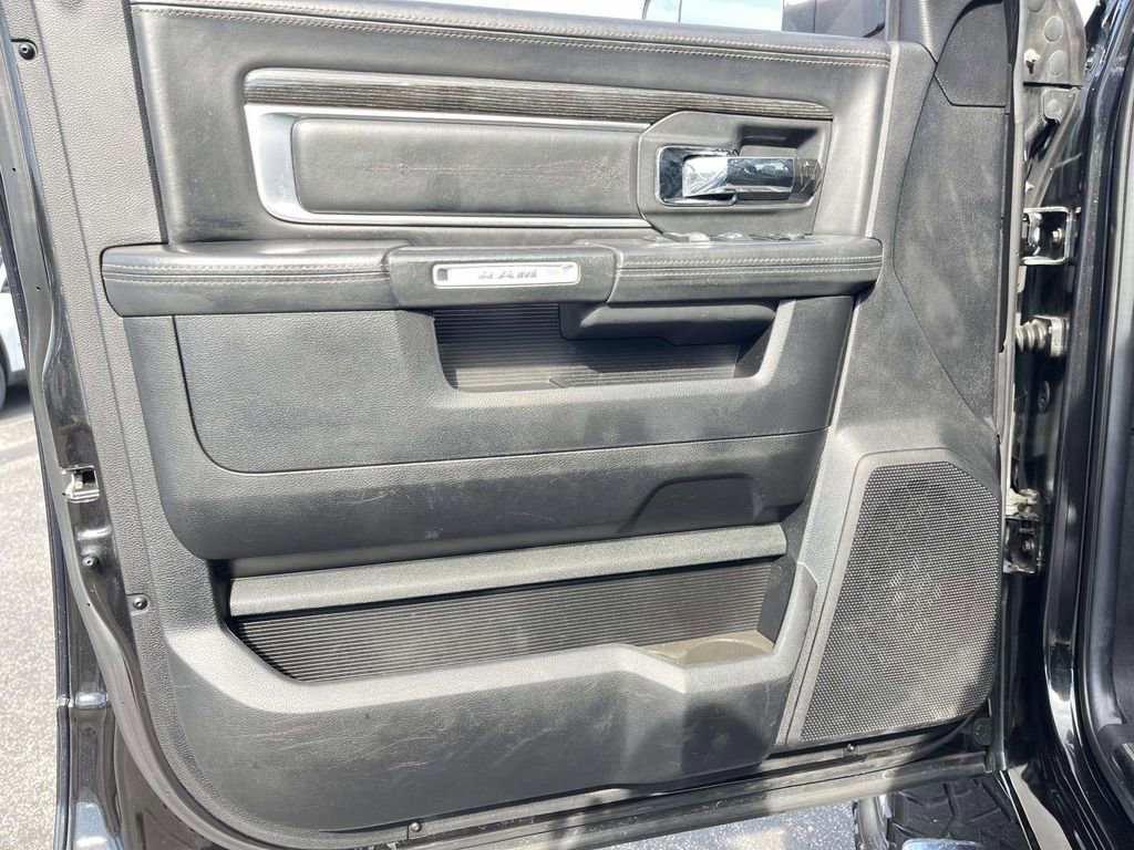 Used 2016 RAM 2500 Limited image 12