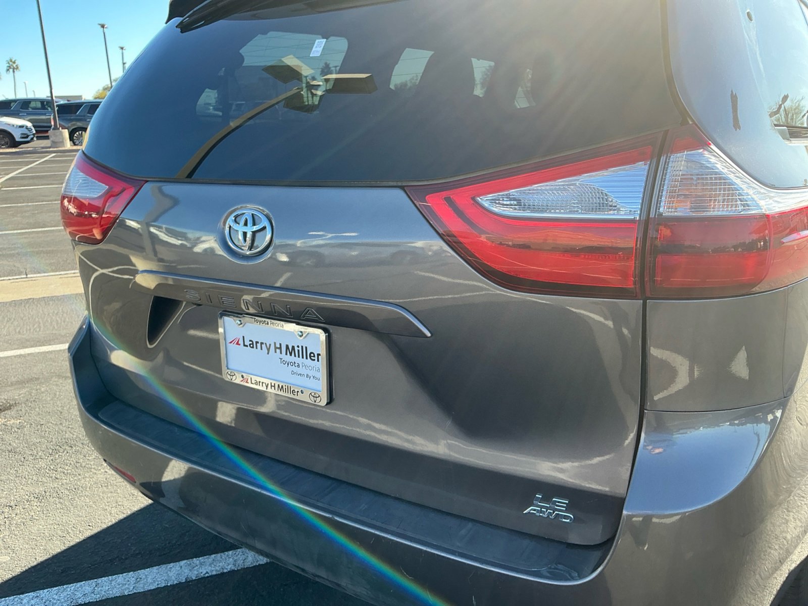 Used 2015 Toyota Sienna LE image 20