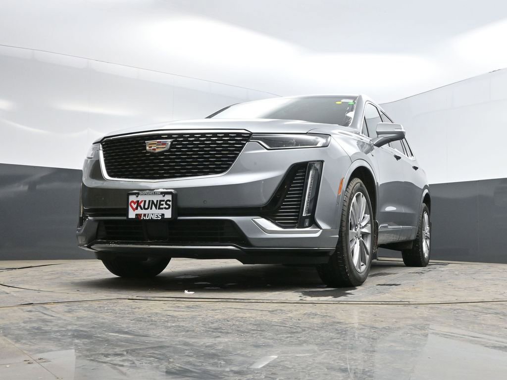 Used 2024 Cadillac XT6 Premium Luxury w/ Technology Package image 37