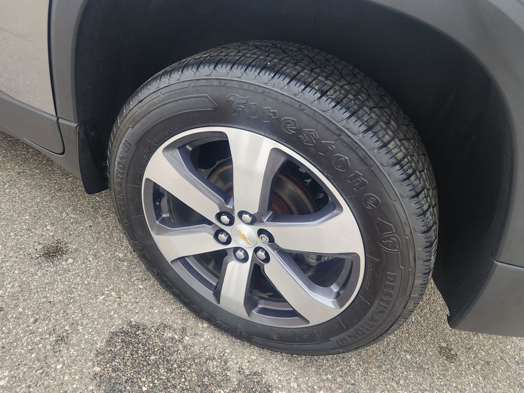 Used 2018 Chevrolet Traverse LT w/ LPO, Floor Liner Package image 9