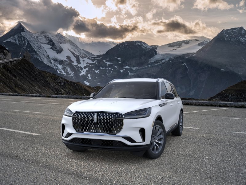New 2026 Lincoln Aviator Reserve w/ Illumination Package AWD/4WD image 2