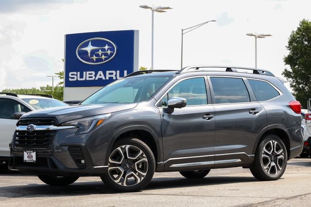 Used 2023 Subaru Ascent Limited w/ Technology Package