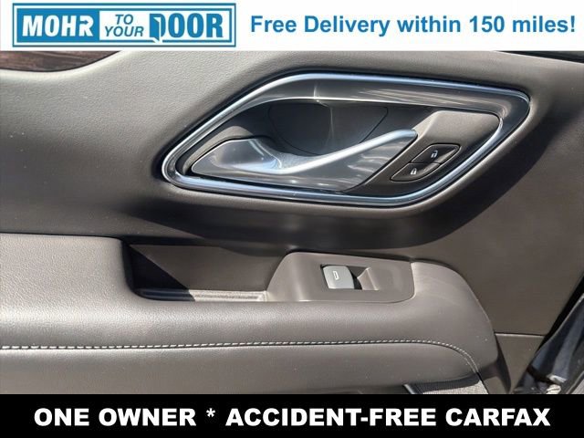 Used 2024 Chevrolet Suburban Z71 image 30