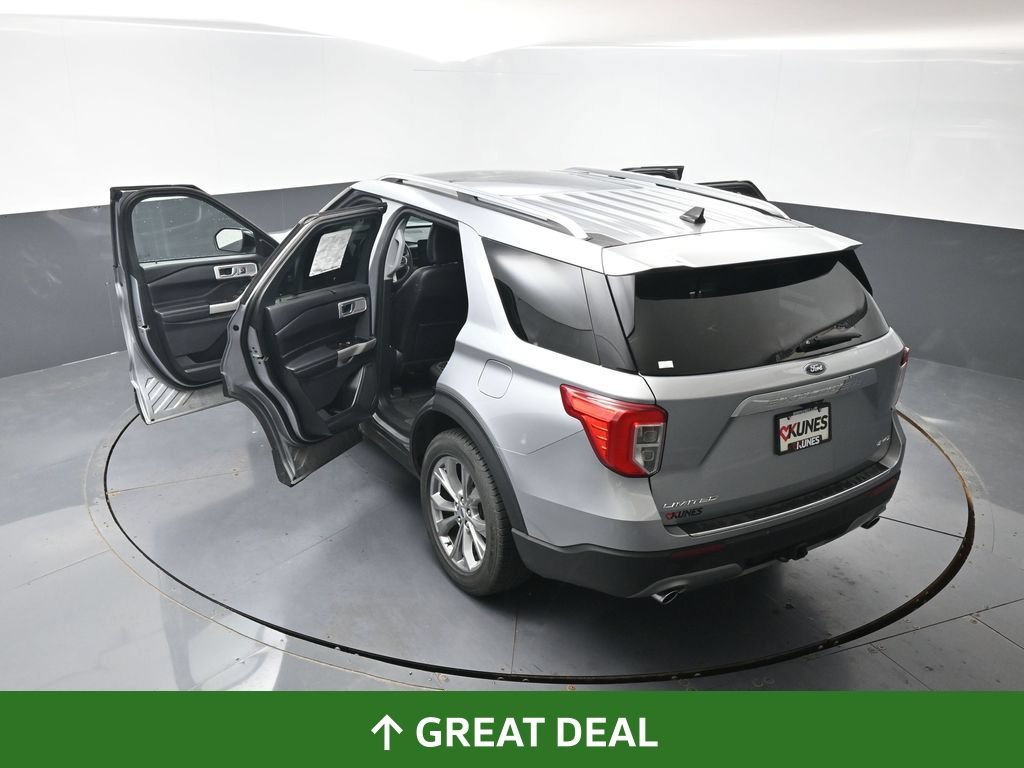 Used 2022 Ford Explorer Limited w/ Equipment Group 301A AWD/4WD image 63