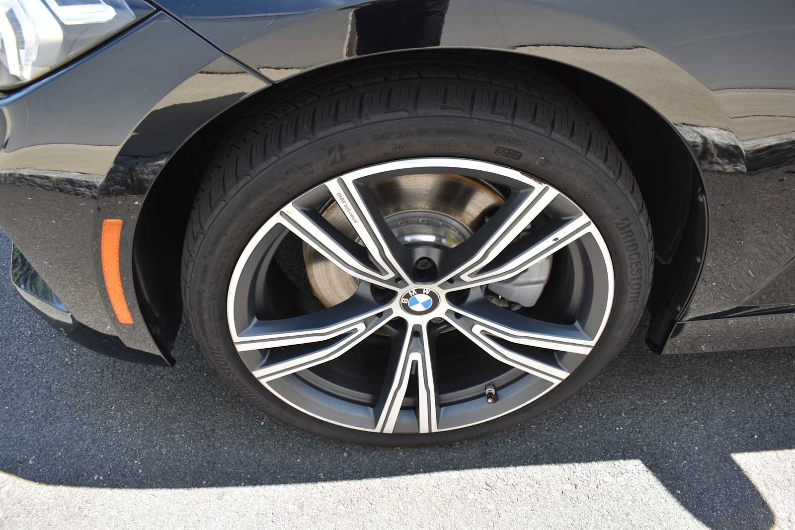 Used 2023 BMW 330i xDrive Sedan w/ Premium Package AWD/4WD image 10