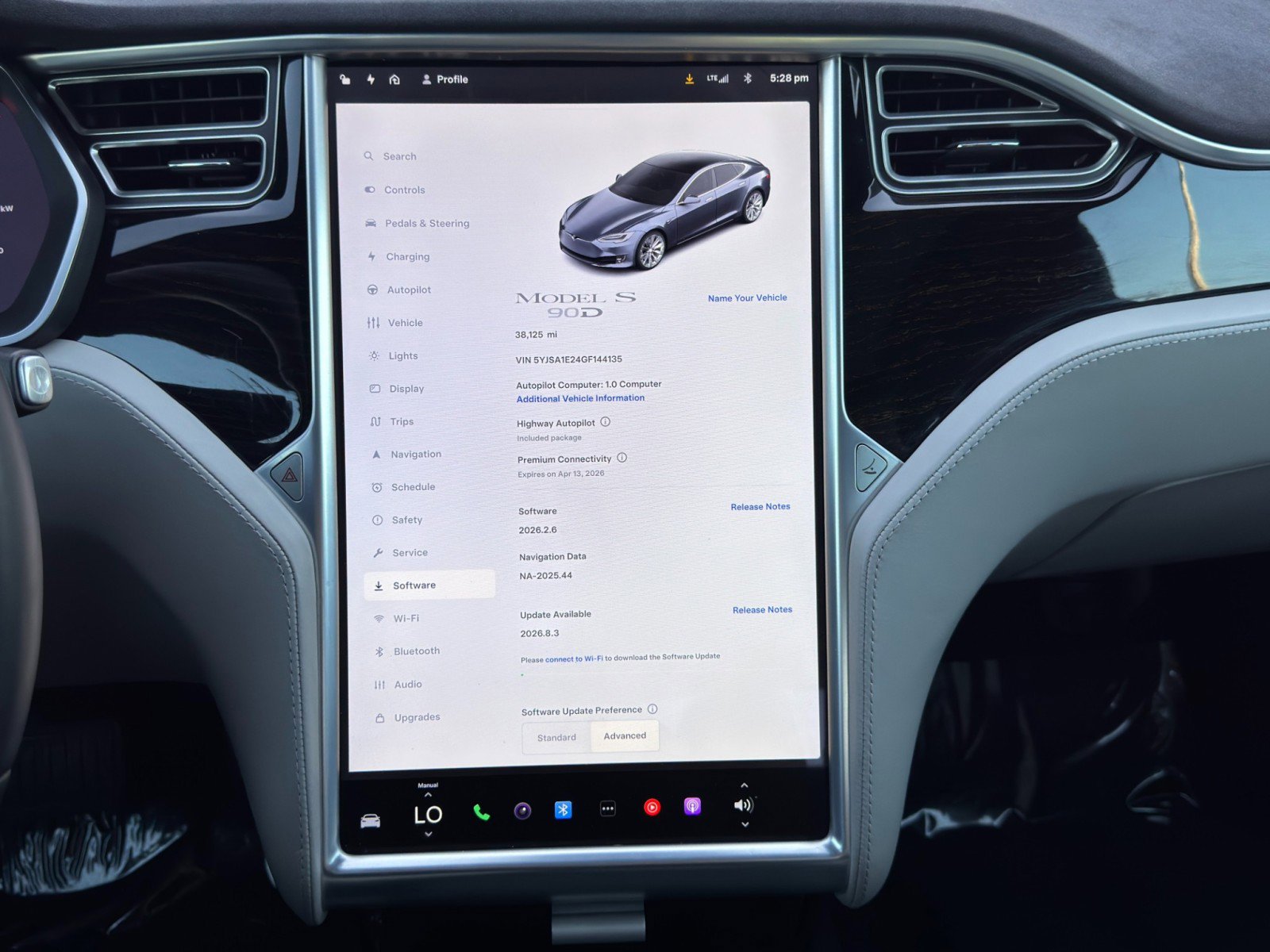 Used 2016 Tesla Model S 90D image 26