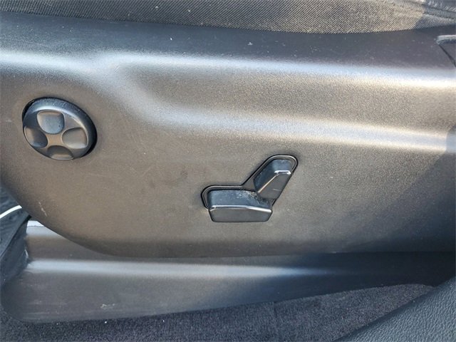 Used 2019 Jeep Grand Cherokee Altitude image 22