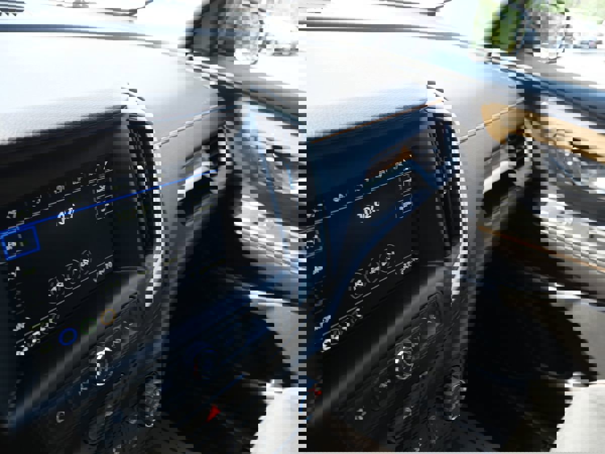 Used 2019 GMC Terrain SLE image 13