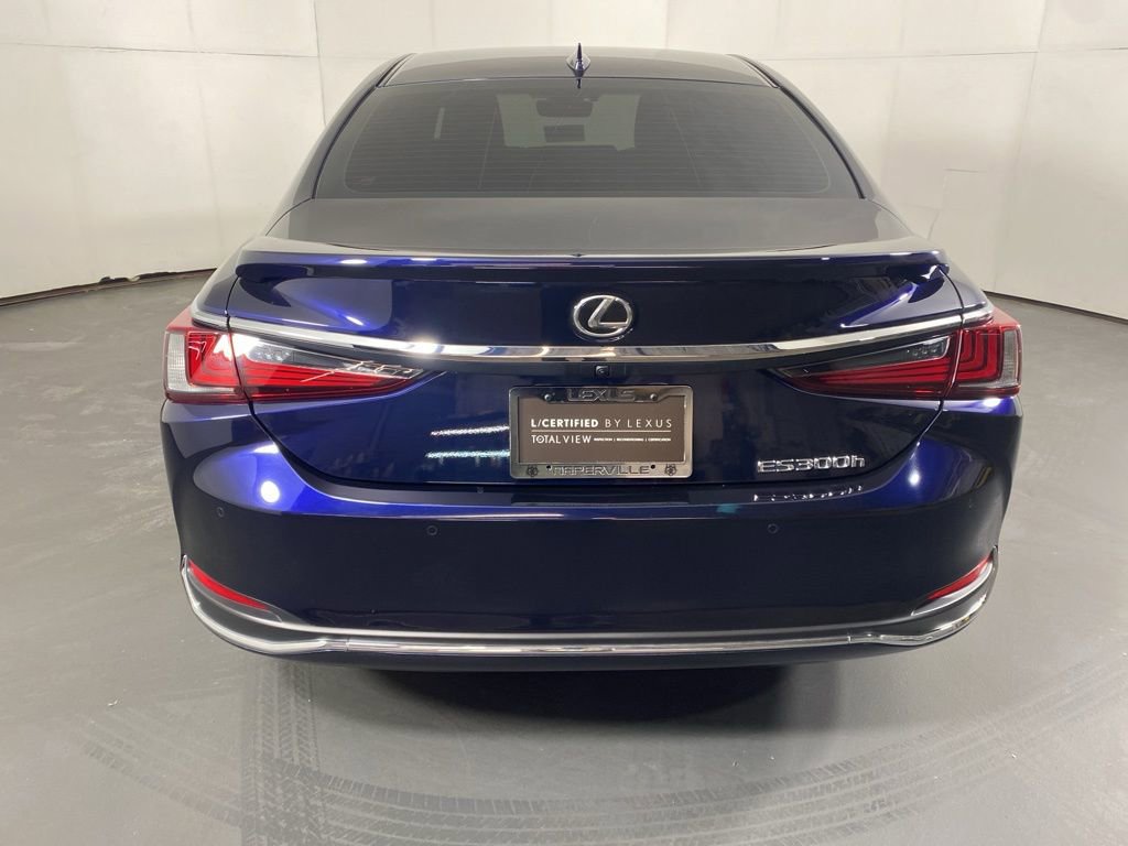 Certified 2025 Lexus ES 300h Ultra Luxury image 7