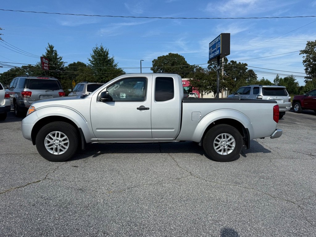 Used 2015 Nissan Frontier SV w/ SV Value Truck Package image 4
