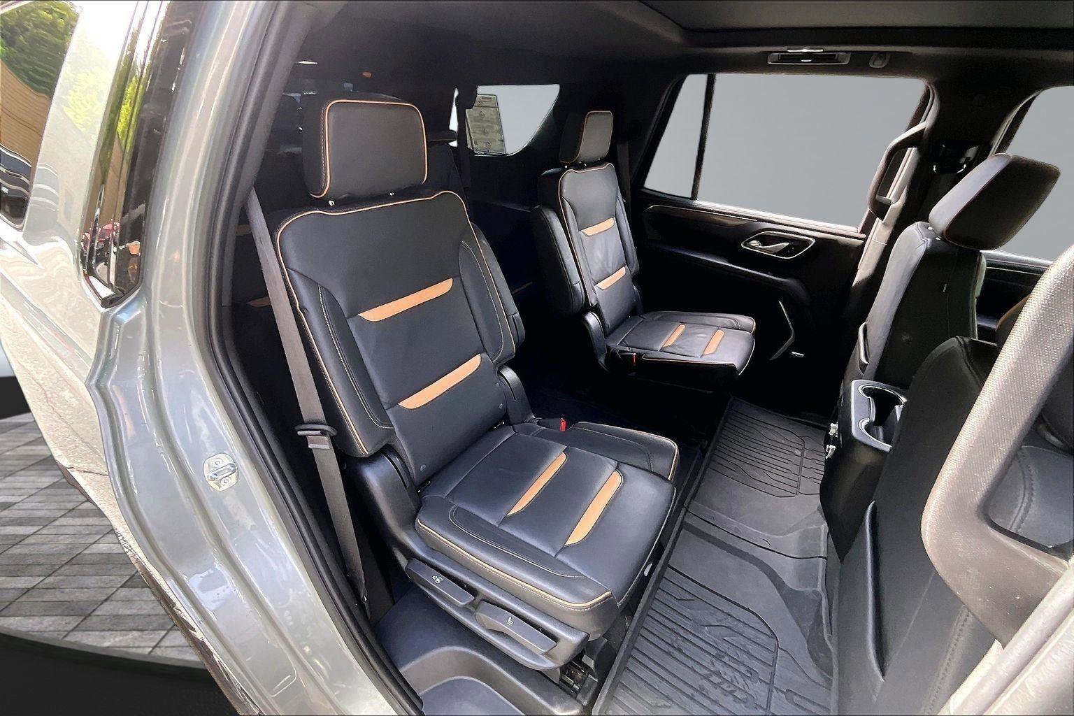 Used 2024 GMC Yukon AT4 w/ AT4 Premium Plus Package AWD/4WD image 27