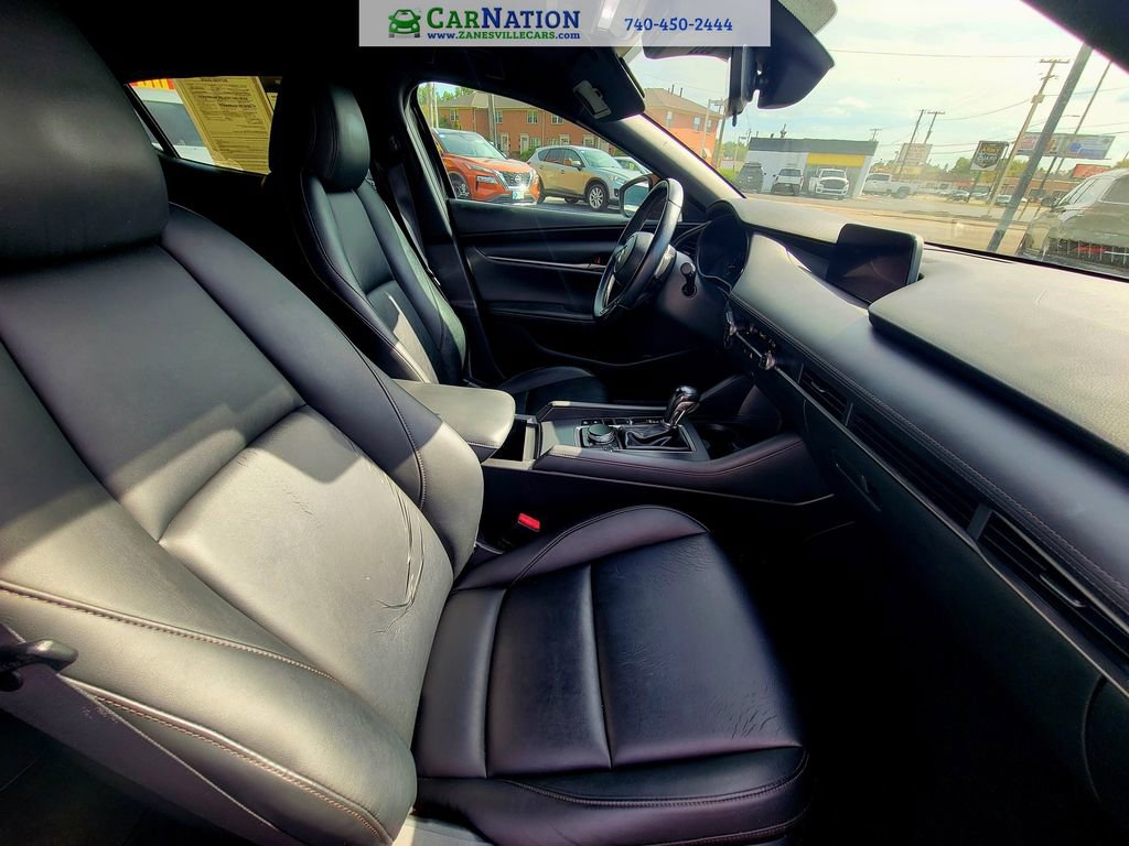 Used 2020 MAZDA MAZDA3 Hatchback image 19