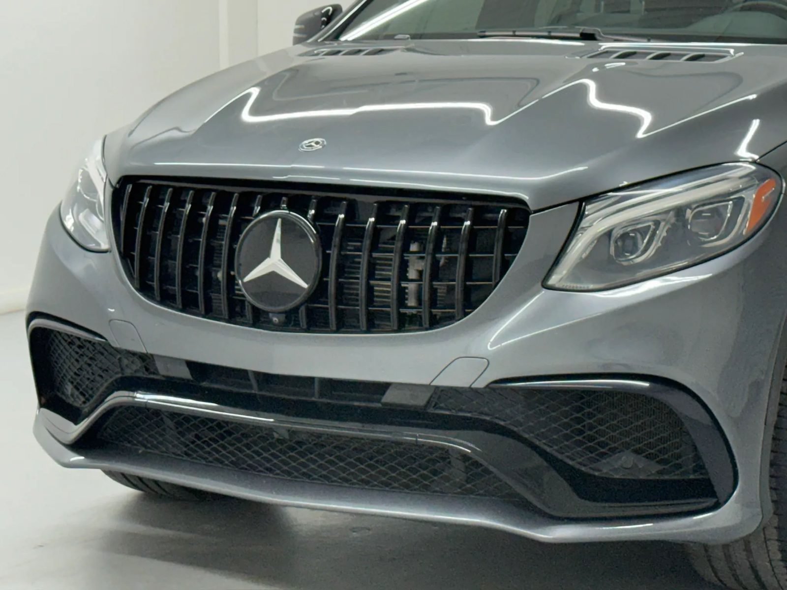 Used 2018 Mercedes-Benz GLE 63 AMG S w/ Premium 3 Package image 48