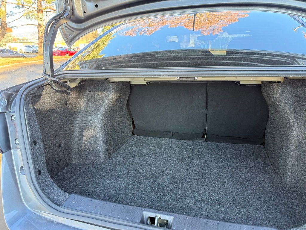 Used 2021 Nissan Versa S image 36