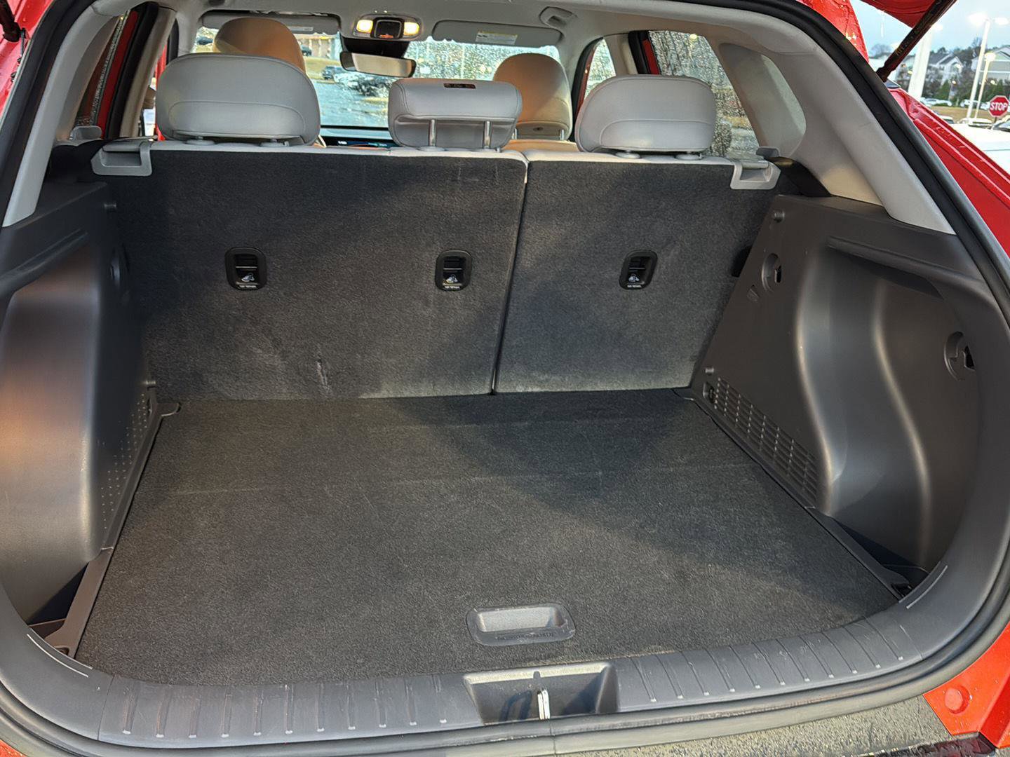 Used 2025 Hyundai Kona SEL image 28