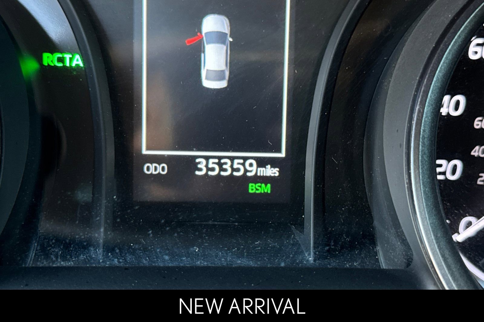 Used 2024 Toyota Camry SE w/ Convenience Package image 28