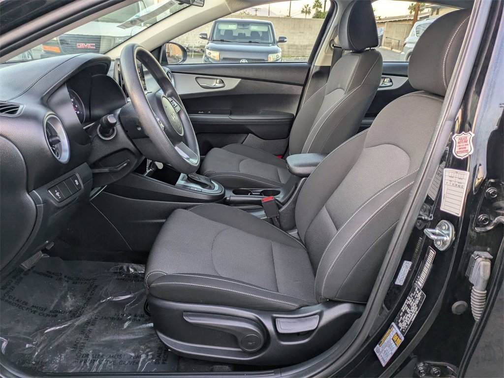Used 2024 Kia Forte LXS image 25