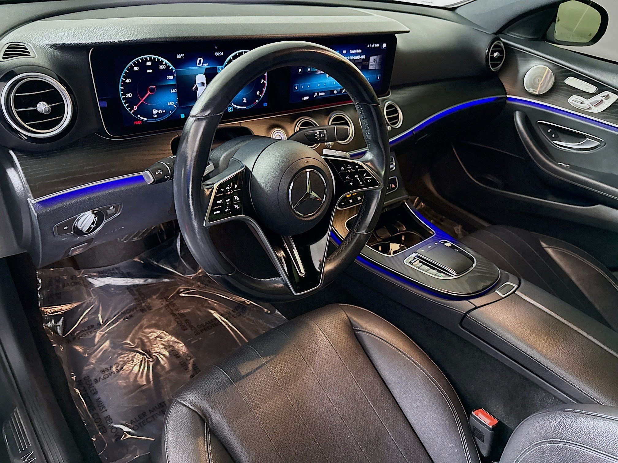 Used 2022 Mercedes-Benz E 350 Sedan w/ AMG Line Exterior image 23