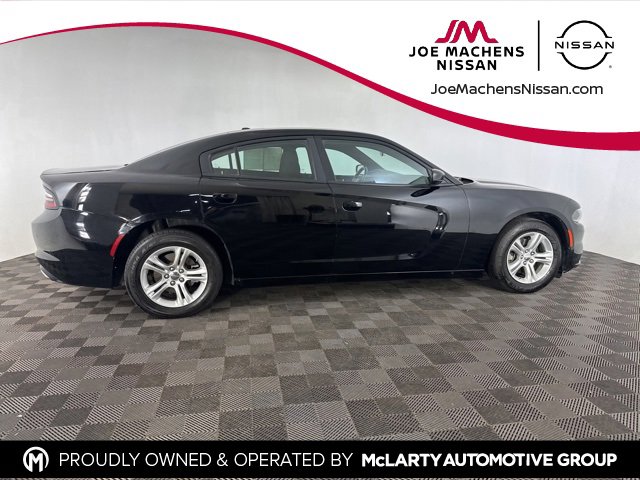 Used 2022 Dodge Charger SXT image 6