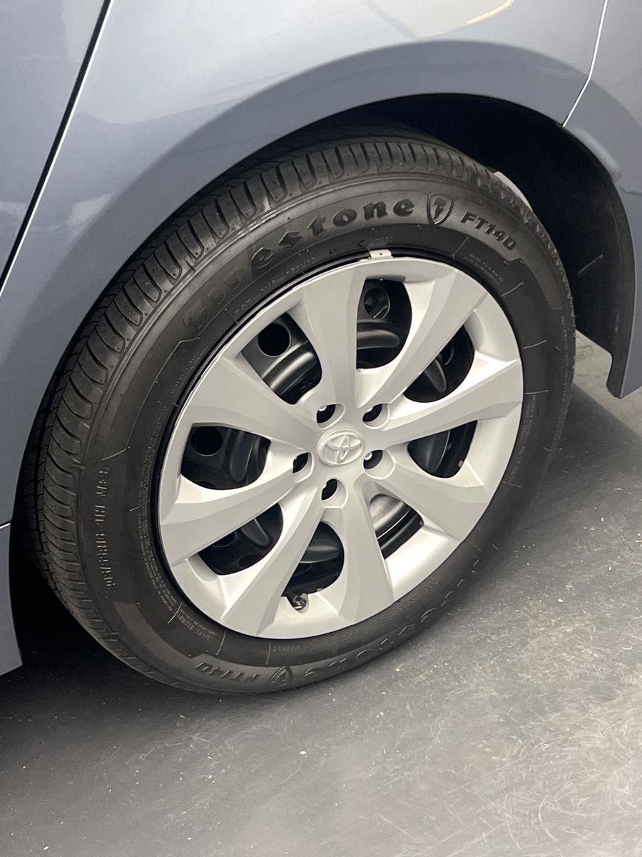 Used 2025 Toyota Corolla LE w/ Convenience Package FWD image 30