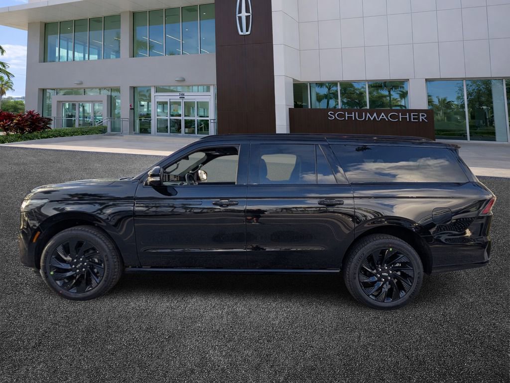 New 2026 Lincoln Navigator L Reserve AWD/4WD image 4