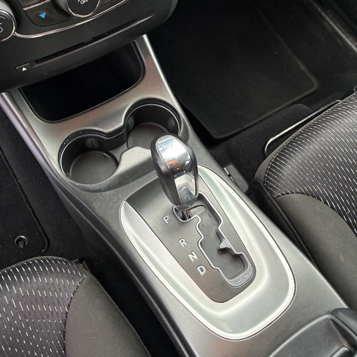 Used 2019 Dodge Journey SE w/ Connectivity Group image 16