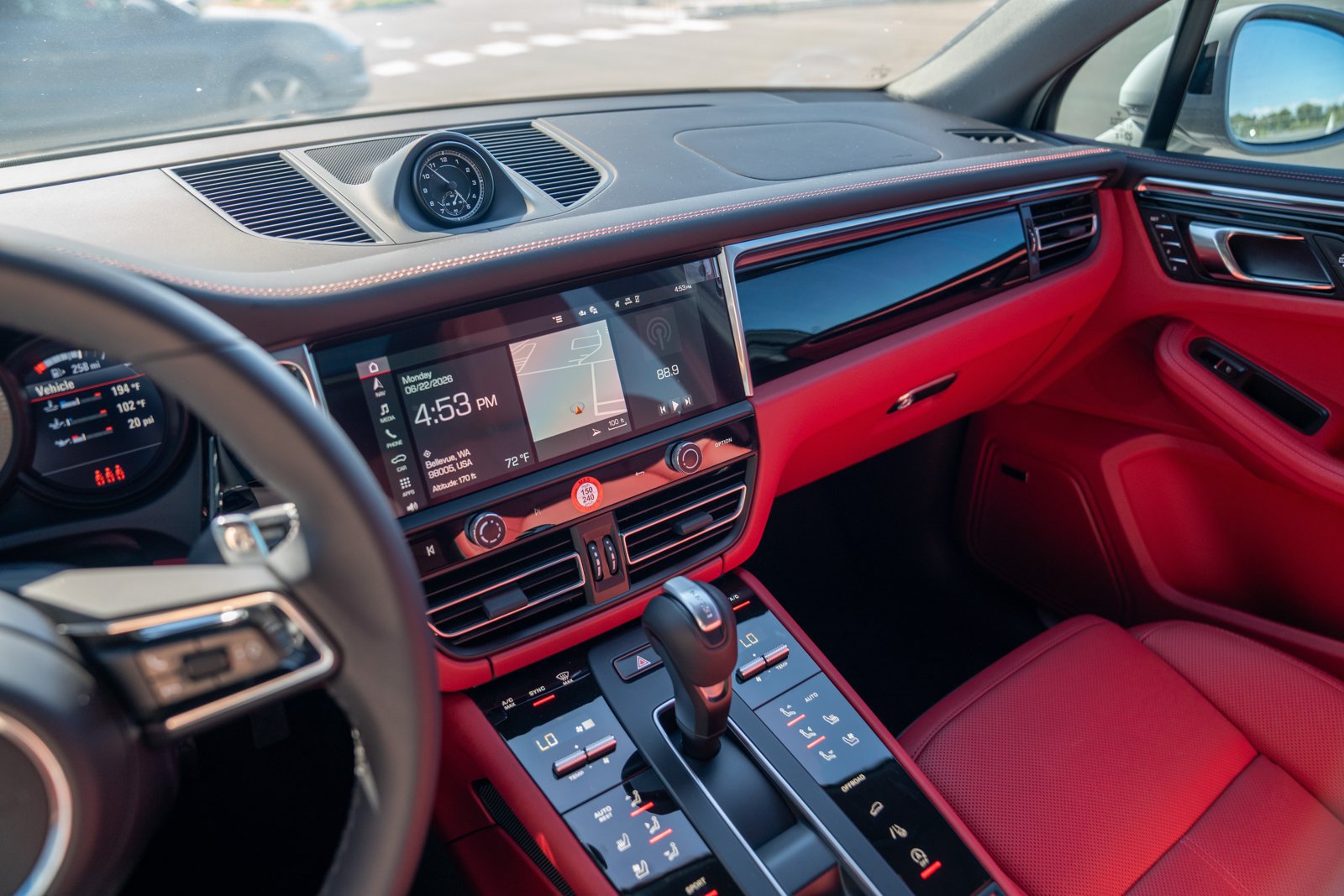 New 2026 Porsche Macan S AWD/4WD image 16