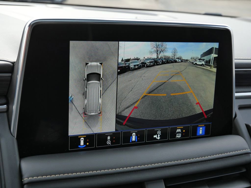 Used 2022 GMC Yukon XL SLT w/ SLT Premium Package image 51