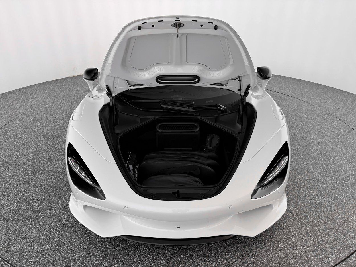 Used 2026 McLaren 750S RWD image 34
