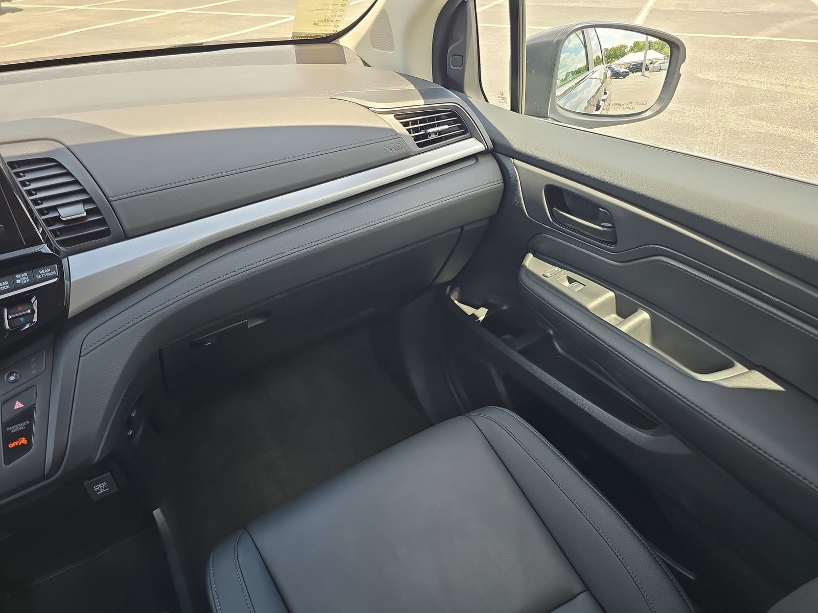Certified 2026 Honda Odyssey EX-L image 12