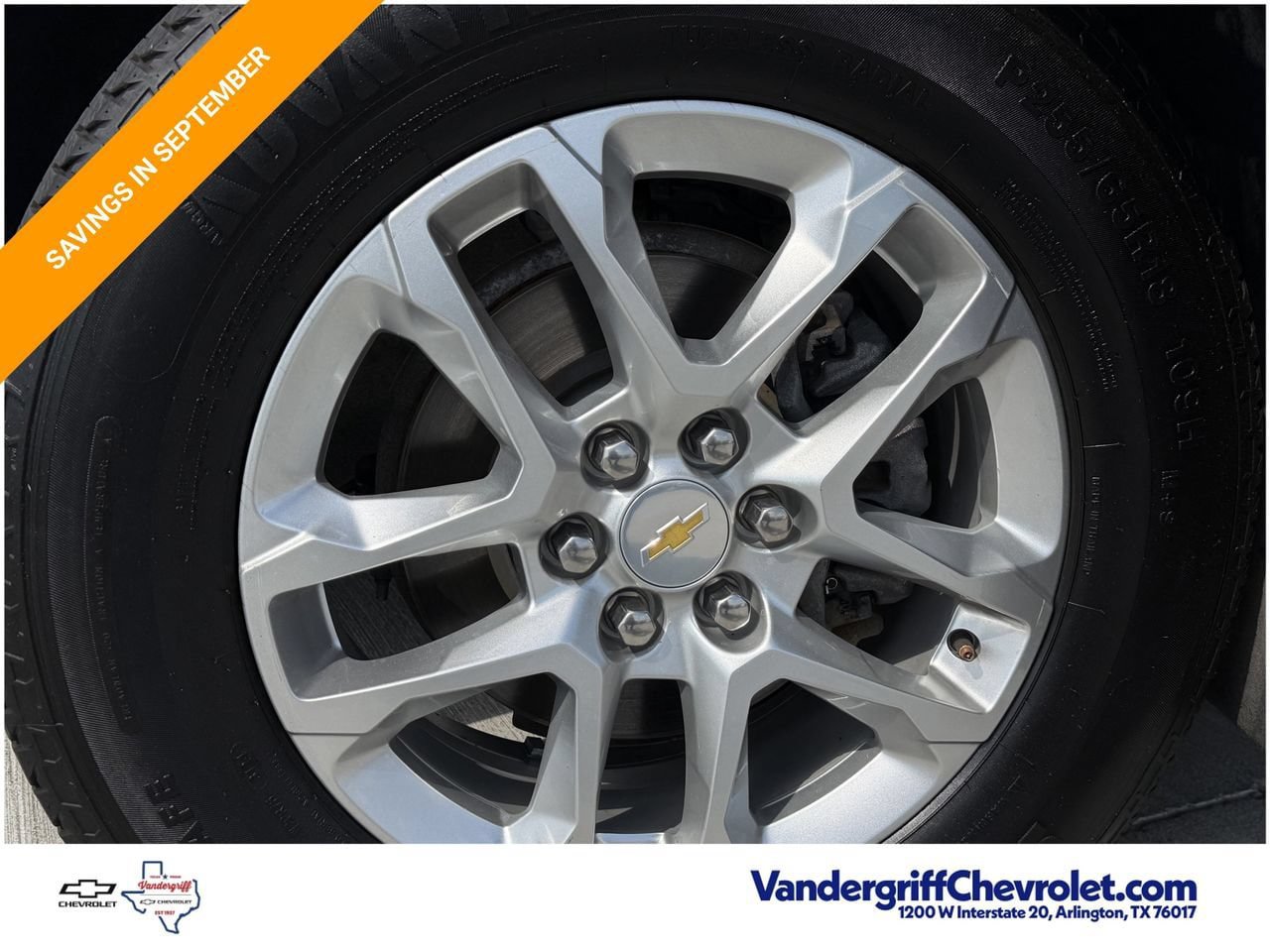 Used 2023 Chevrolet Traverse LS AWD/4WD image 11