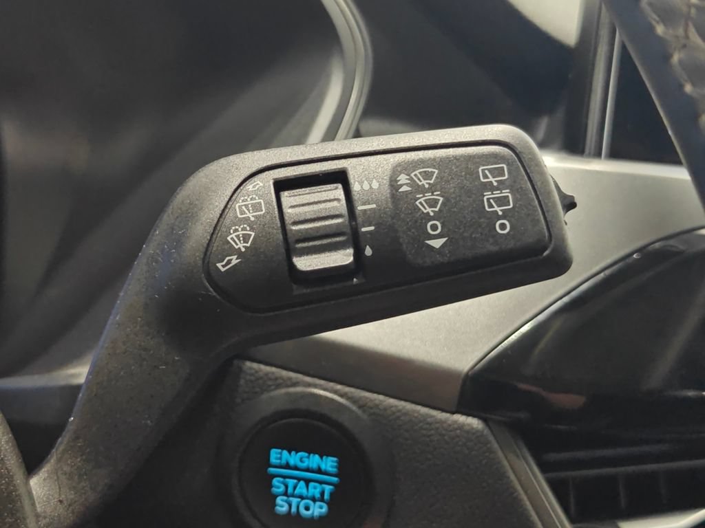 Used 2023 Ford Escape Active AWD/4WD image 44