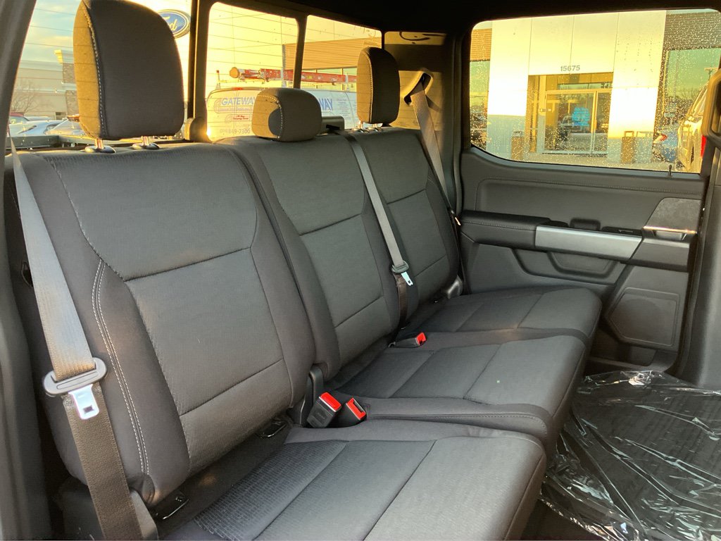 Used 2026 Ford F150 XLT w/ Equipment Group 302A MID AWD/4WD image 17