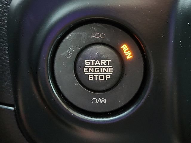 Used 2021 Jeep Wrangler Unlimited Sahara AWD/4WD image 20