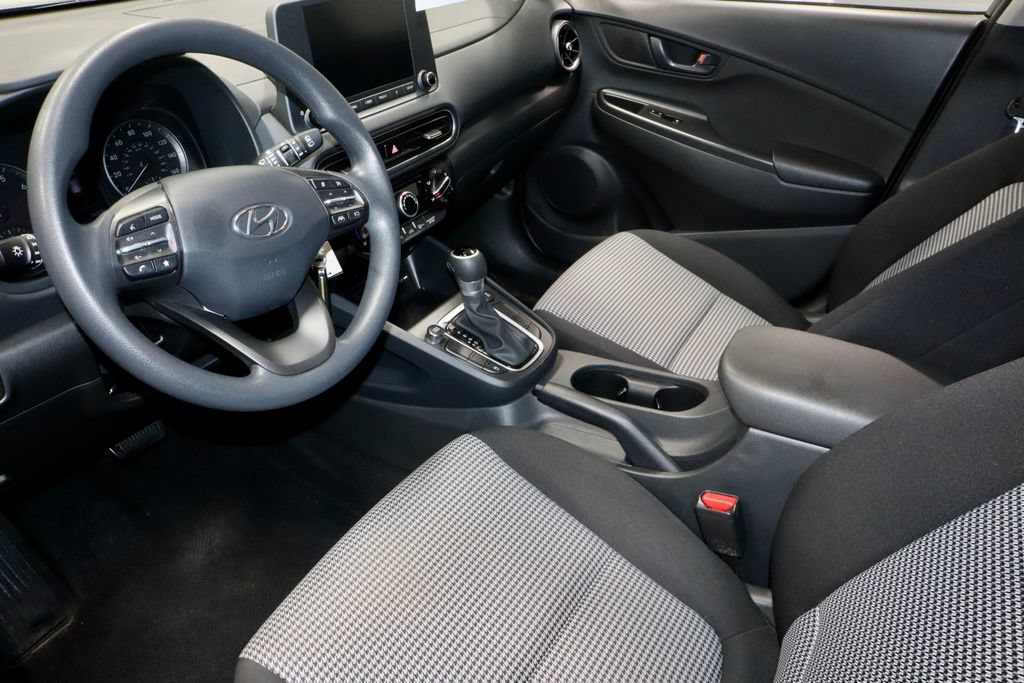 Used 2023 Hyundai Kona SE AWD/4WD image 22
